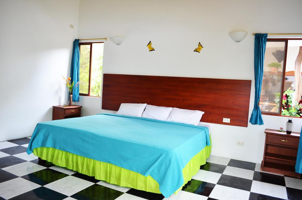 Piedras Blancas Lodge Puerto Ayora (Galapagos Islands) Exterior foto